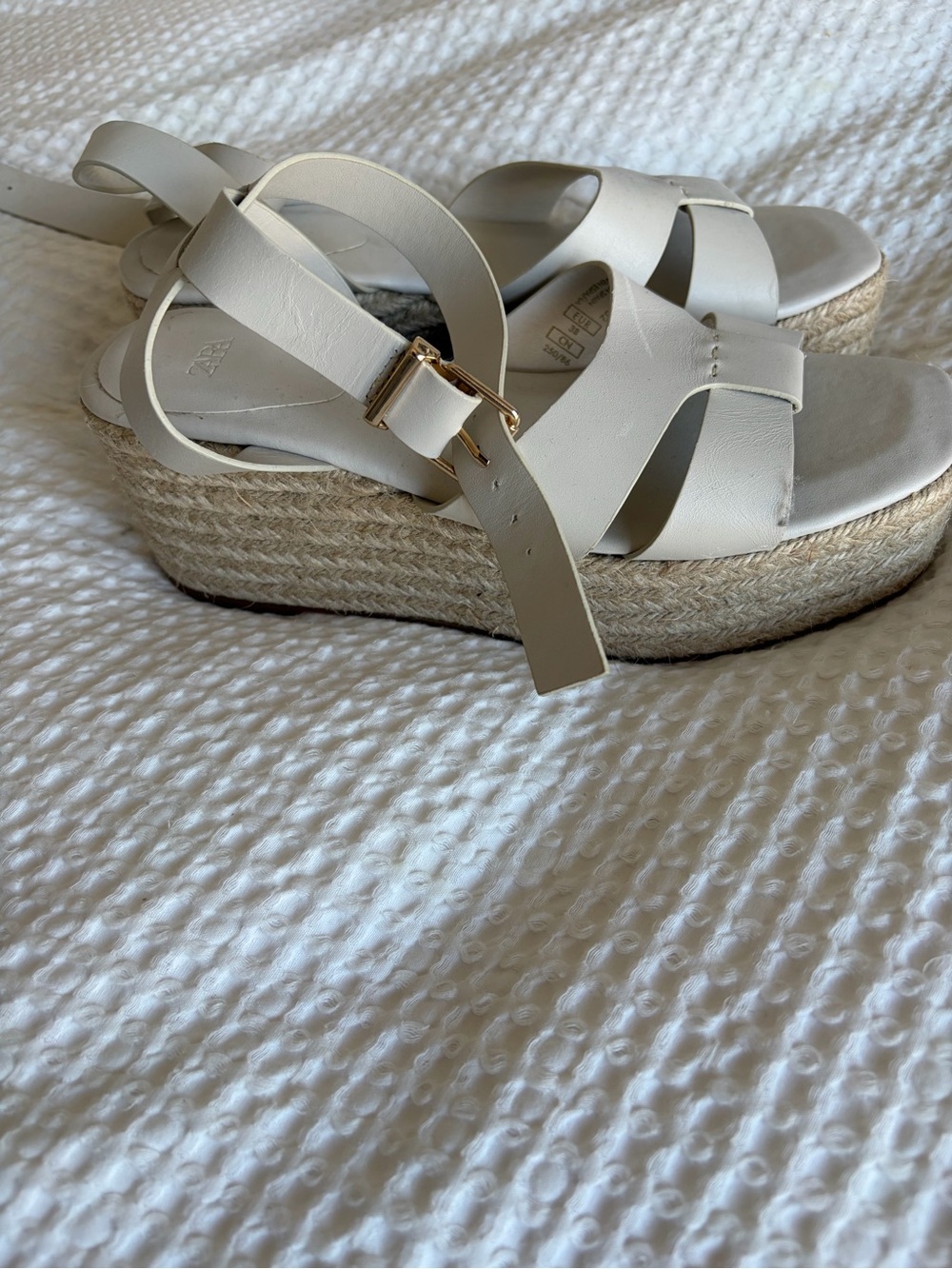 Zara Cream Espadrille Platform Sandals with Gold Buckle